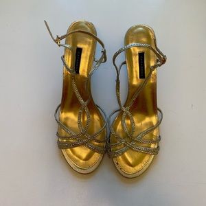 Gold dress heel